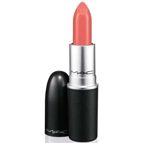 MAC Cosmetics Kushikiss Lipstick - Picture 1 of 5